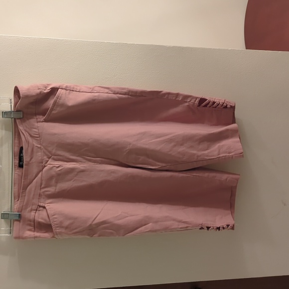 Bermuda shorts - Picture 1 of 1